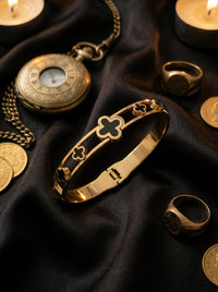 Luxury Clover Bracelet for Women | Gold Plated Stainless Steel Designer Bracelet