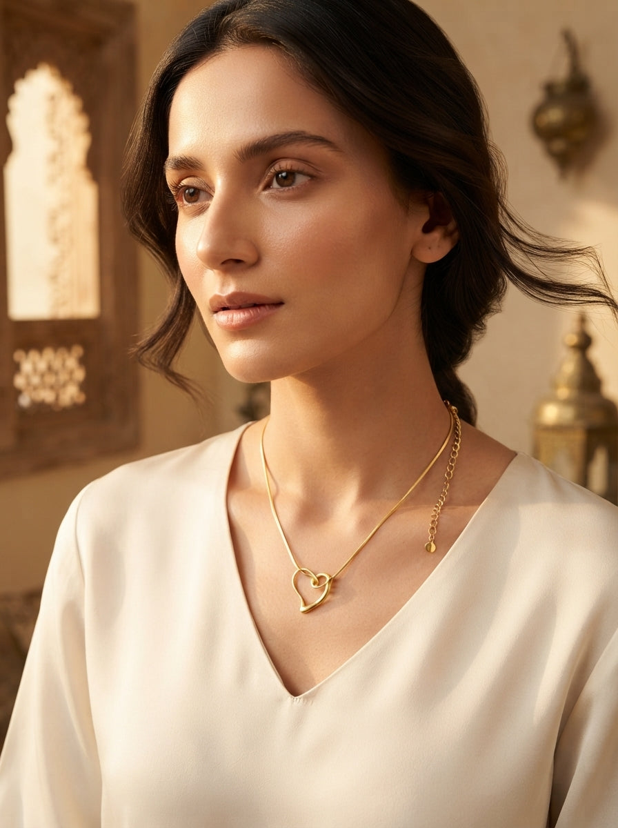 Minimalist Gold Heart Necklace | Adjustable Heart Pendant Necklace for Women | Everyday Elegant Jewelry